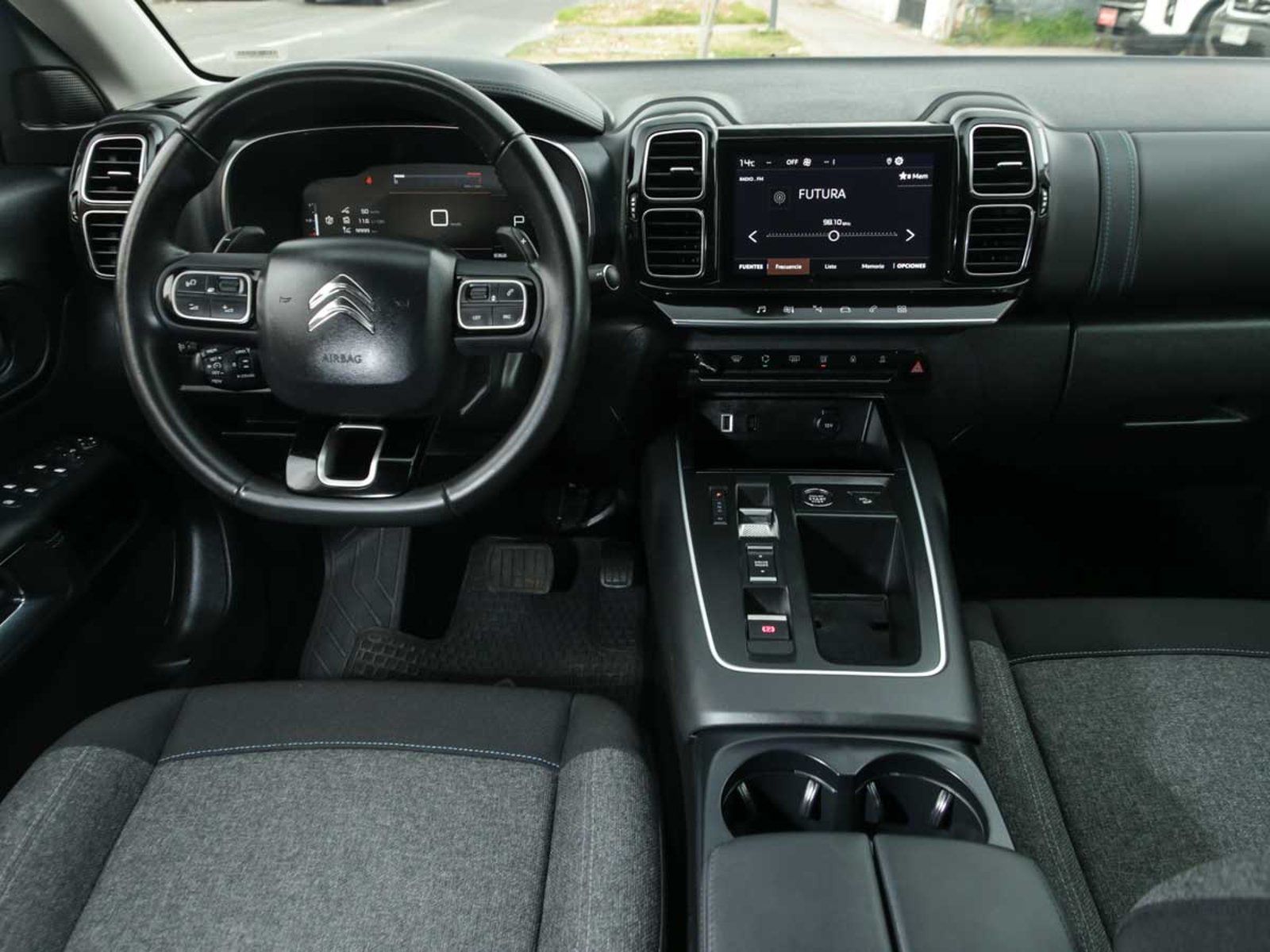 CITROEN C5 AIRCROSS HDI 1.5 AUT 2024 - Imagen 12 de 13