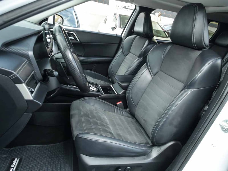 Mitsubishi NEW OUTLANDER 4X4 AT GLS 2024 - Imagen 7 de 9