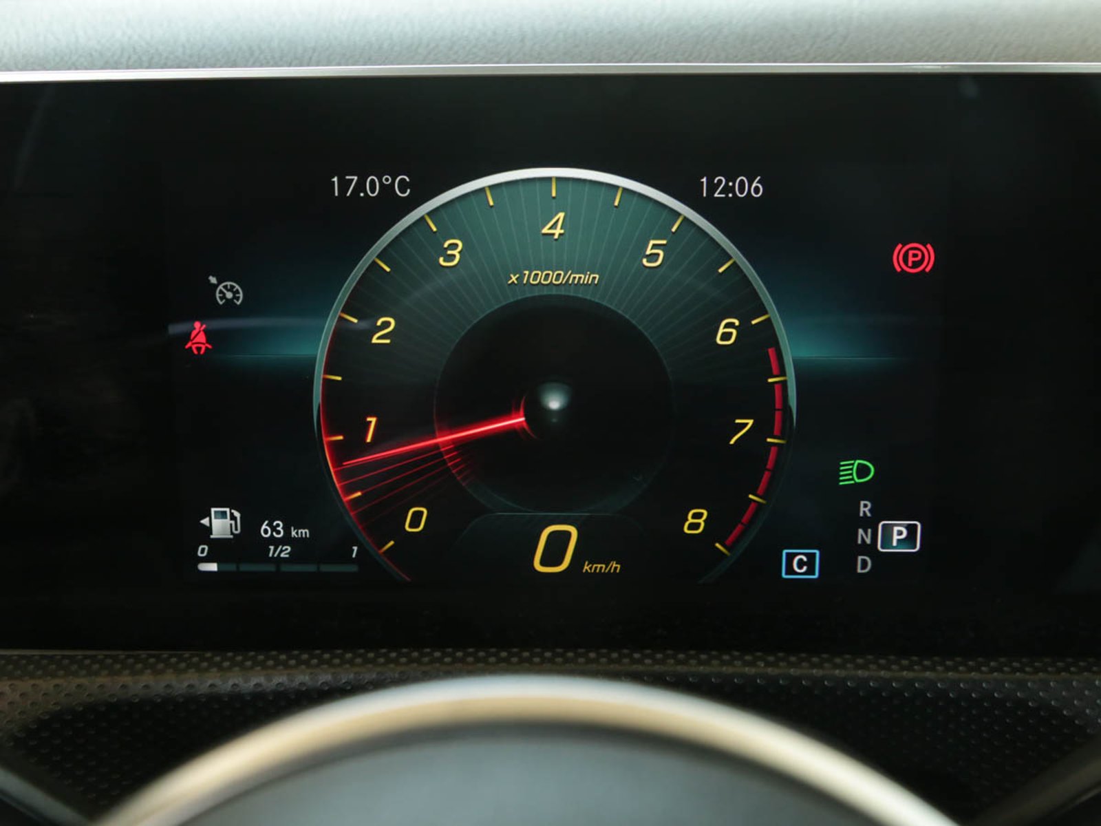MERCEDES BENZ A 200 2020 - Imagen 7 de 13