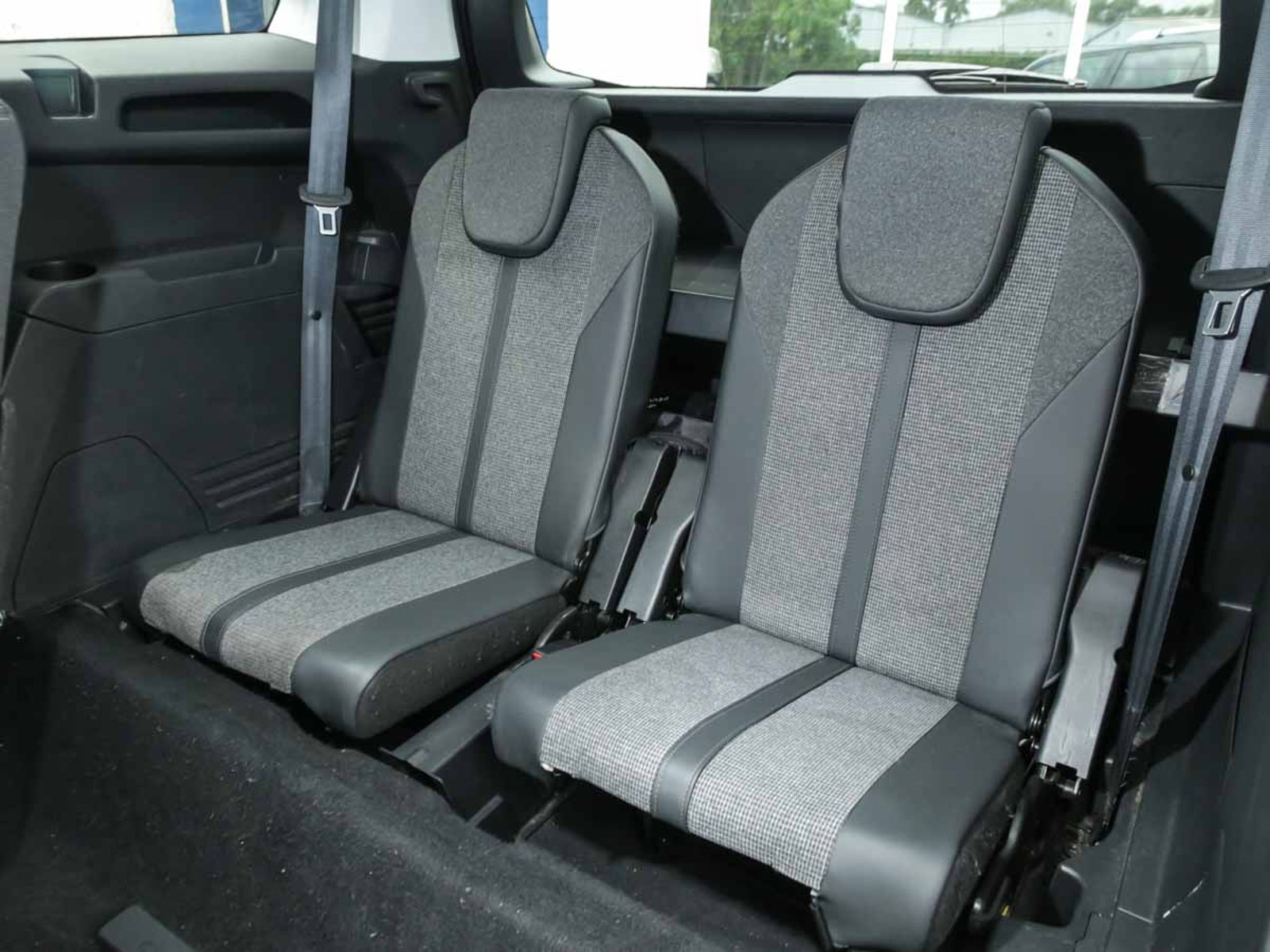 PEUGEOT 5008 ALLURE 1.6 AUT 2020 - Imagen 12 de 14