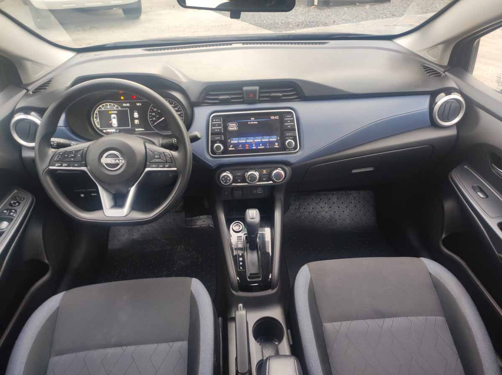 NISSAN VERSA ADVANCE 1.6 AUT 2024 - Imagen 11 de 15
