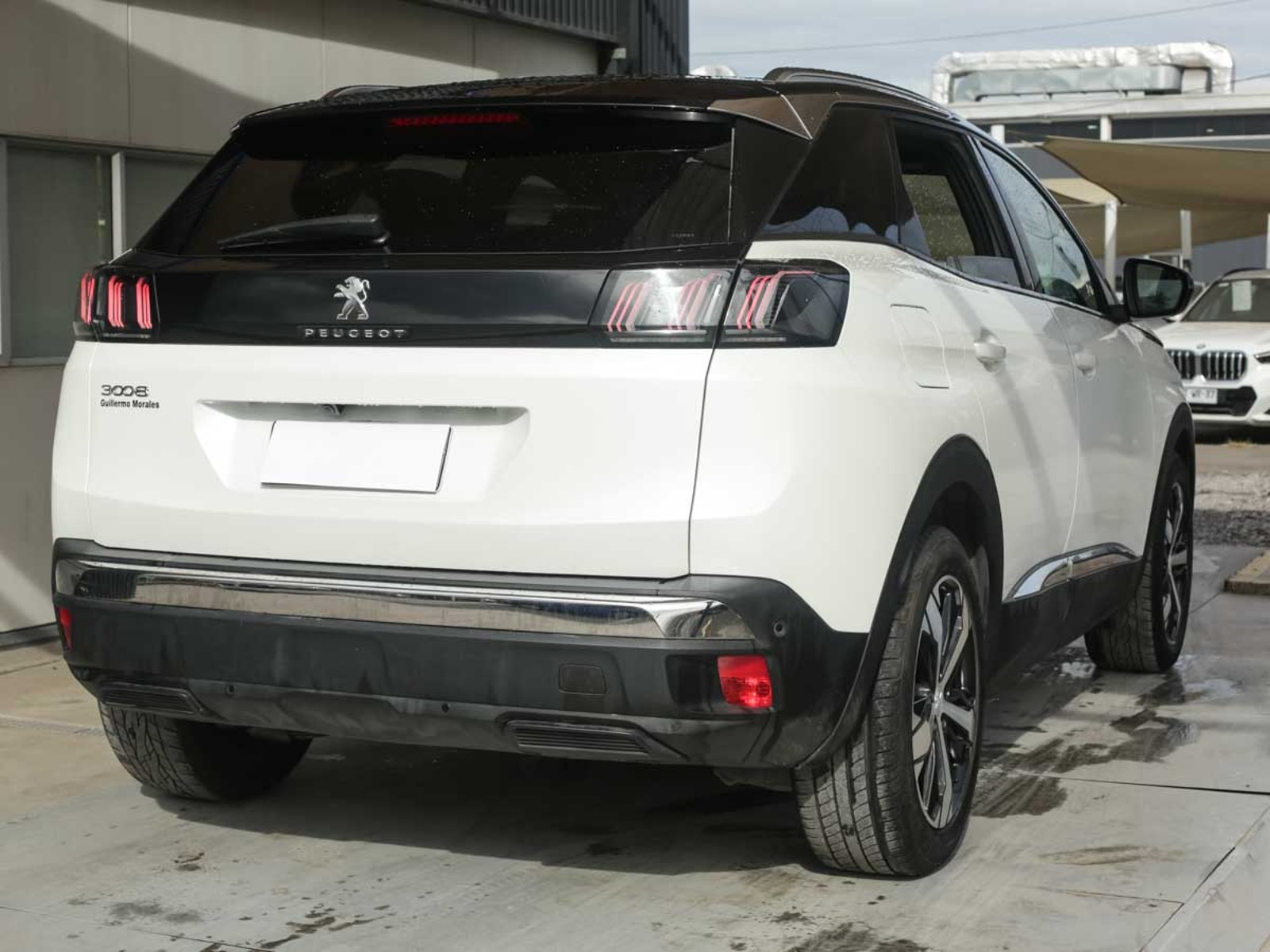 Peugeot 3008 BLUE HDI 130 EAT 8 1.5 AUT 2024 - Foto 4 de 8