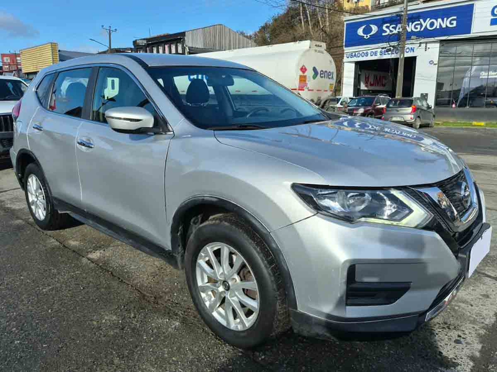 Nissan X-Trail SENSE 2.5 AUT 2021 - Foto 2 de 8