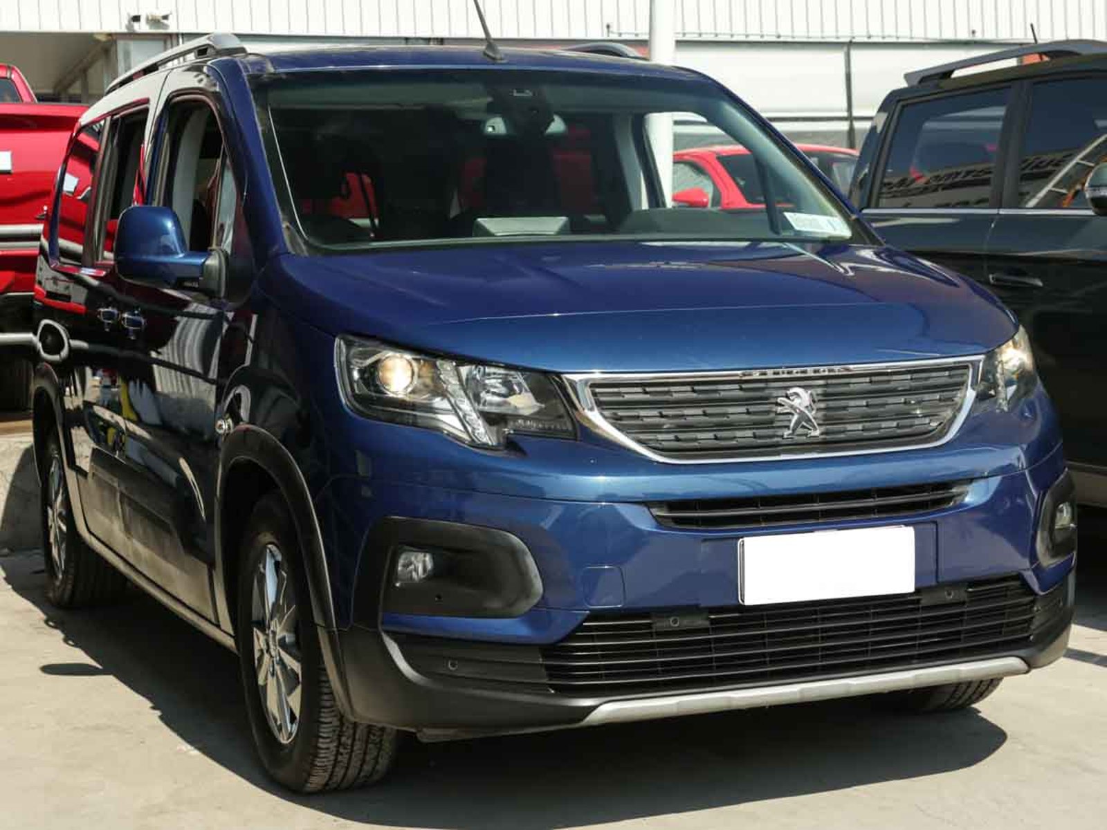 Peugeot RIFTER ALLURE 1.2 AUT 2021 - Foto 2 de 8