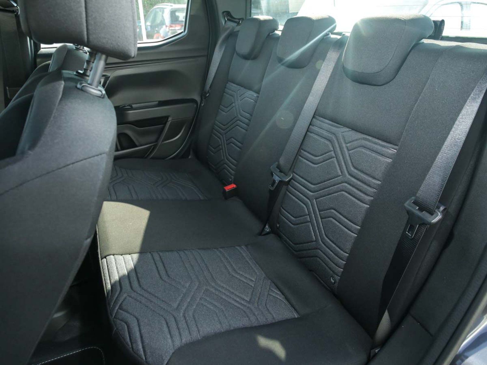 RAM 700 BIGHORN CREW CAB 1.3 MT 2026 - Imagen 8 de 8