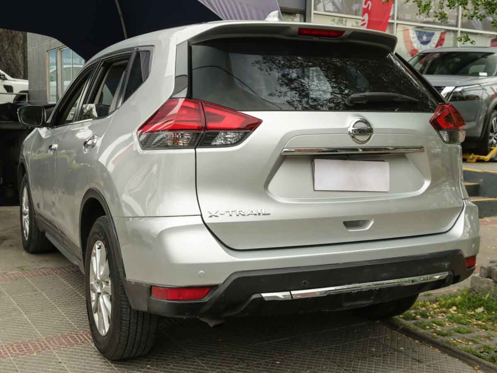 Nissan X TRAIL 2.5 AUT 2021 - Foto 3 de 8