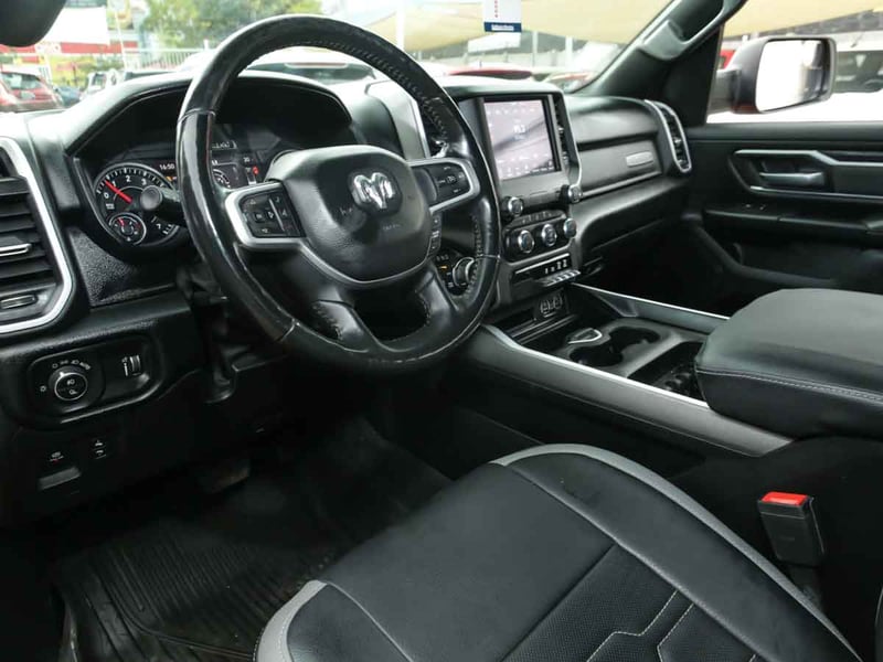 RAM 1500 BIG HORN CREW CAB 4X4 3.6 AUT 2021 - Imagen 9 de 14