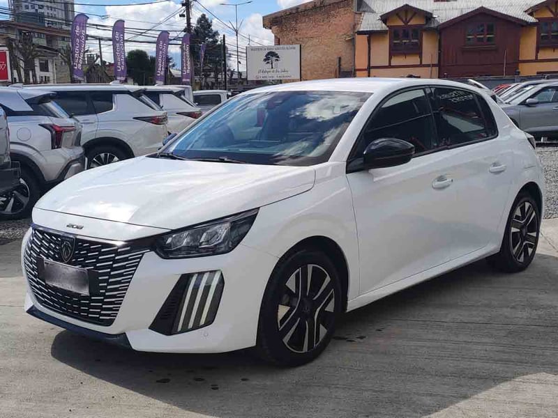 Peugeot 208 MCA ALLURE PURETECH 130 EAT8 2024