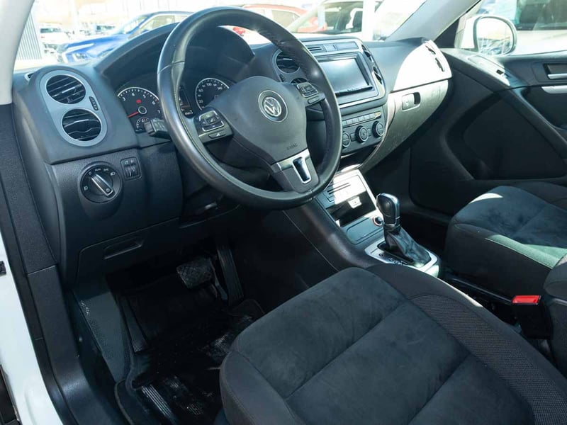 Volkswagen TIGUAN 2.0 AUT 2017 - Imagen 6 de 8