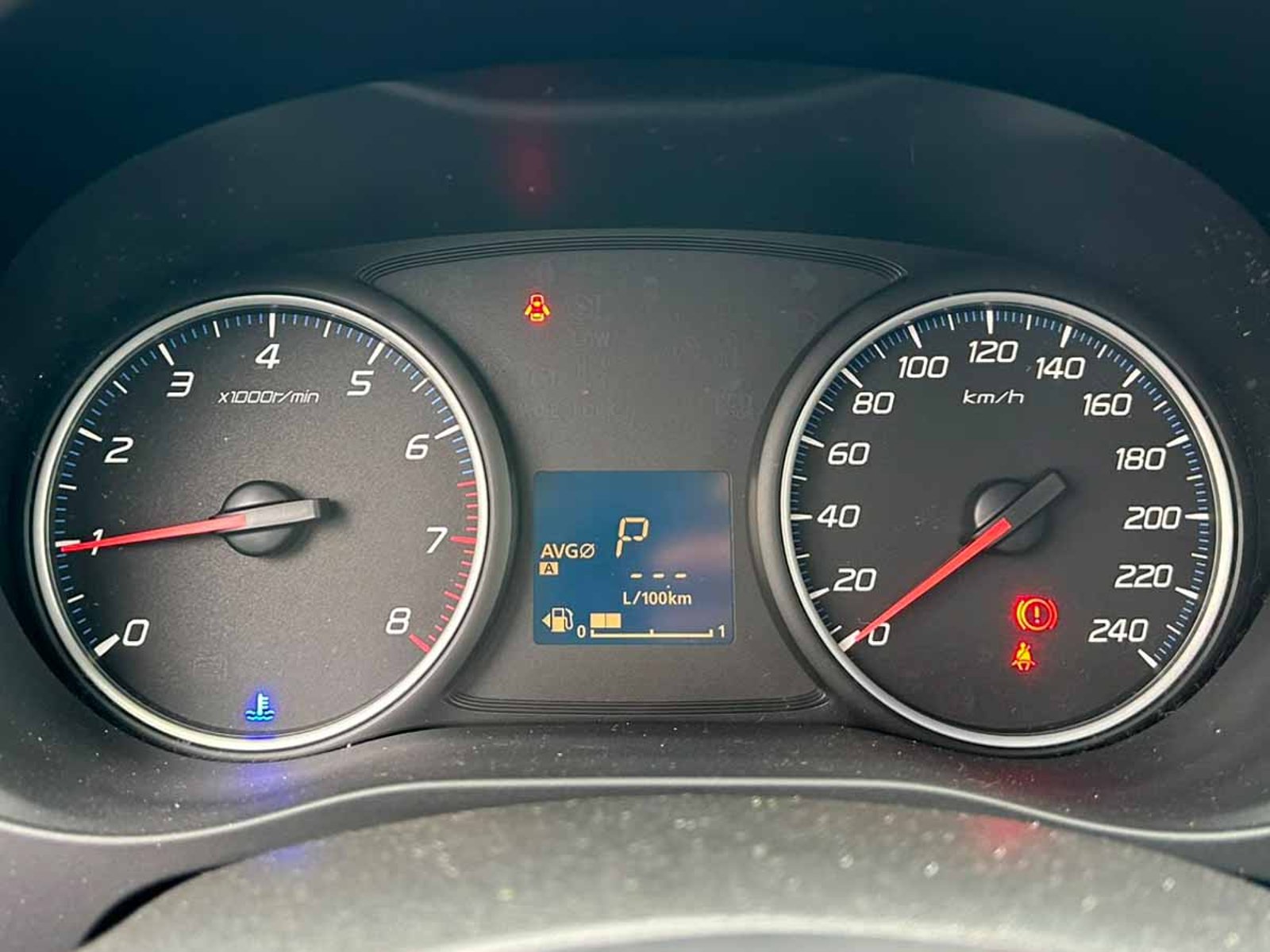 Mitsubishi NEW   OUTLANDER  4X2  2.0  AT 2019 - Foto 5 de 8