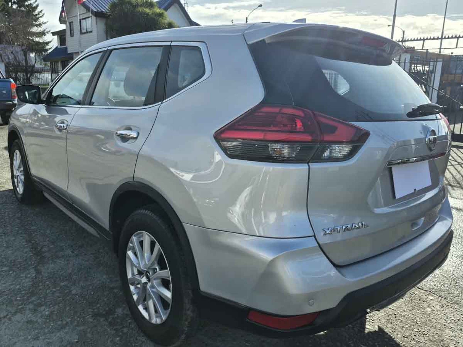 Nissan X-Trail SENSE 2.5 AUT 2021 - Imagen 3 de 8