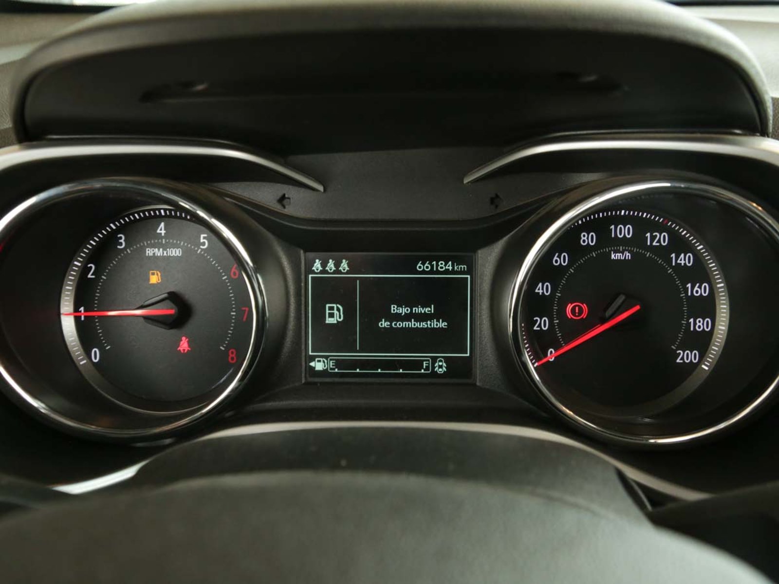 Chevrolet TRACKER 1.2T LTZ 2023 - Imagen 5 de 8