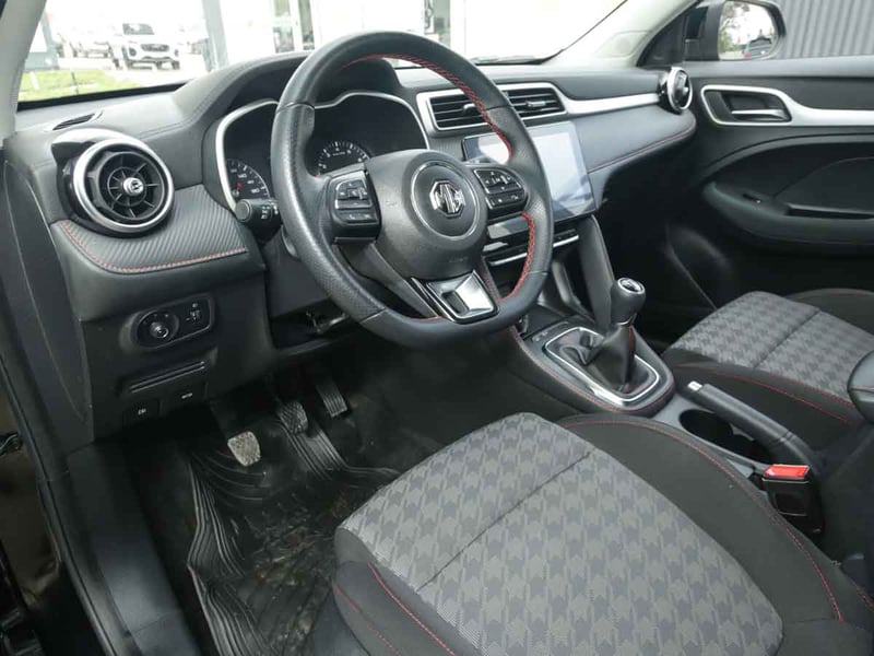 MG ZX 1.5 2024 - Imagen 6 de 8