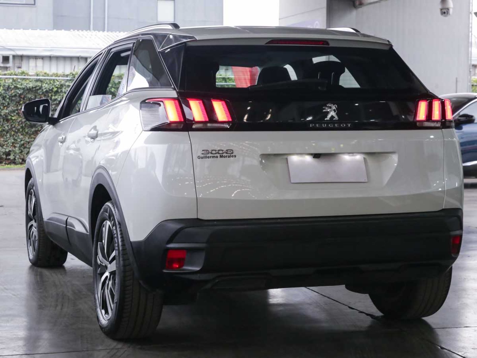 Peugeot 3008 ACTIVE BLUEHDI 1.5 2023 - Foto 3 de 8