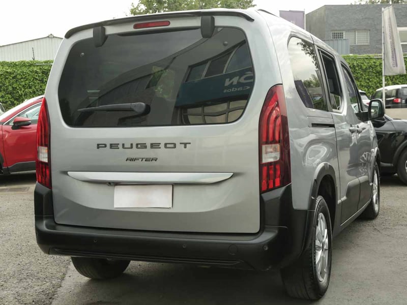 Peugeot RIFTER ALLURE 1.5 2025 - Imagen 4 de 9