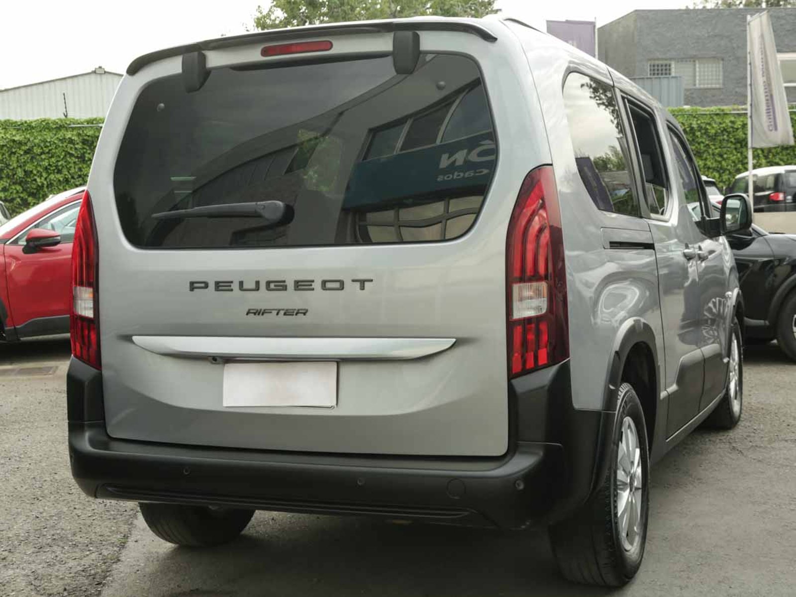 Peugeot RIFTER ALLURE 1.5 2025 - Foto 4 de 9