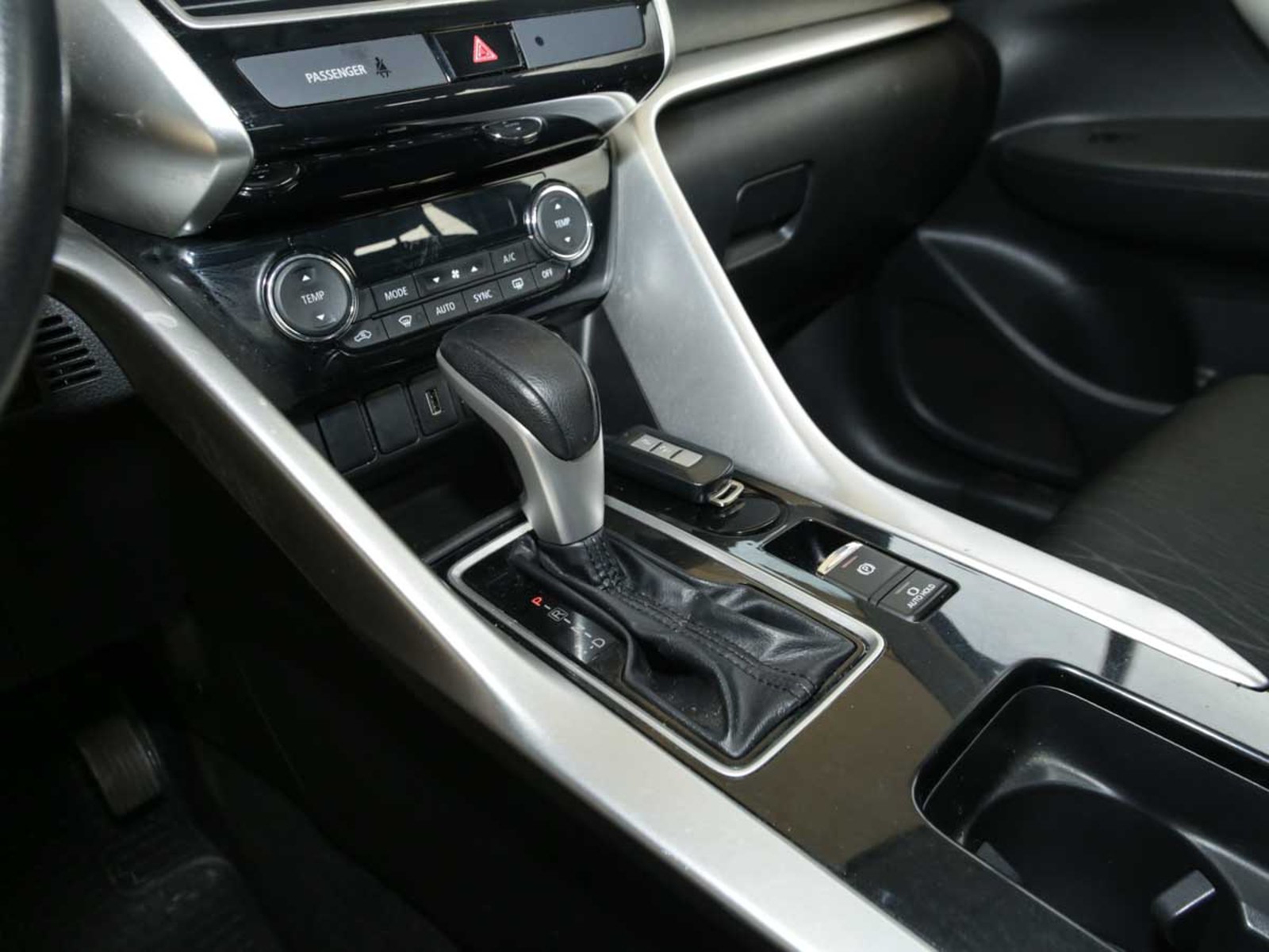 MITSUBISHI ECLIPSE CROSS RS 1.5 4X2 AT 2019 - Imagen 9 de 14