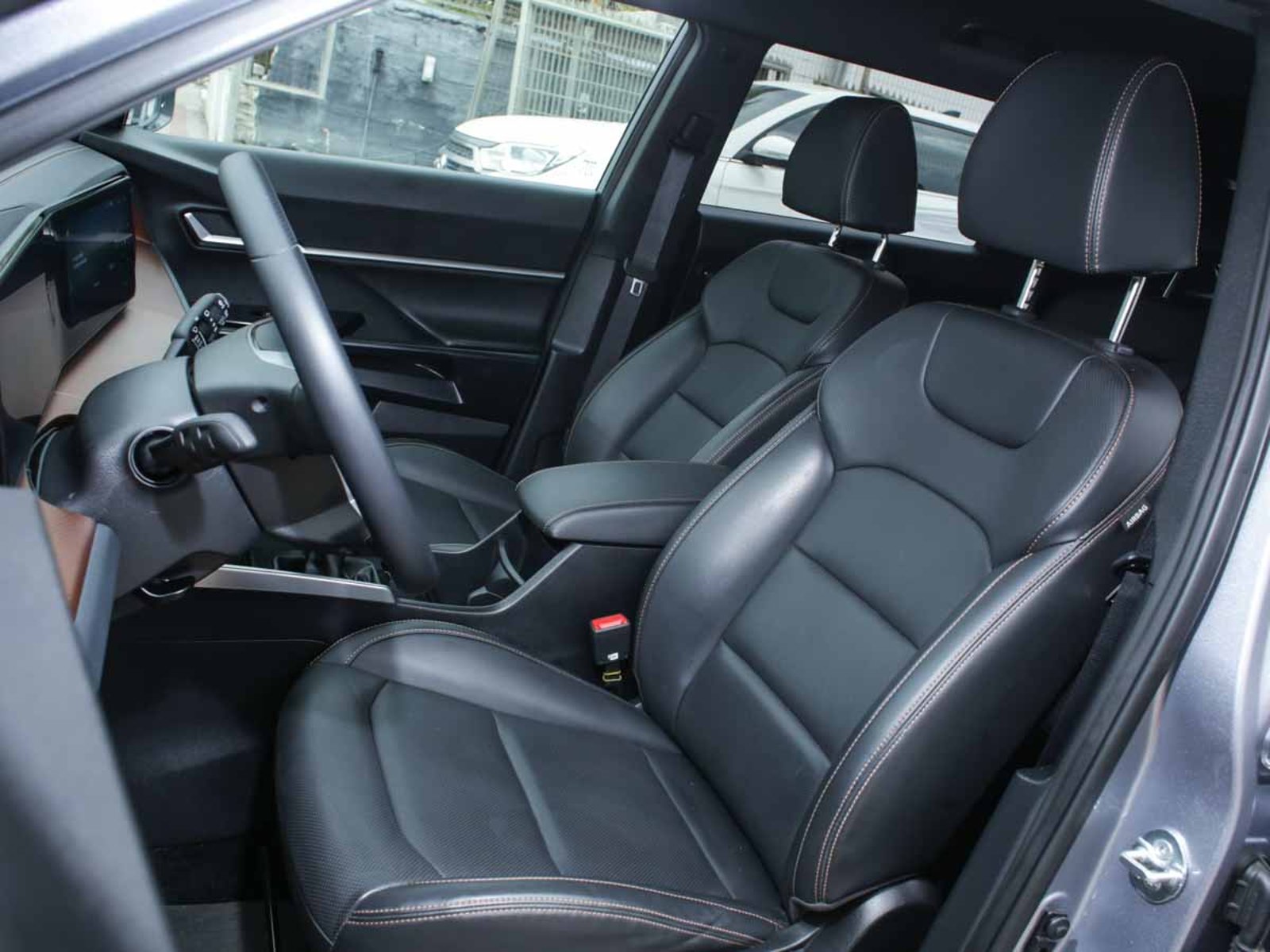 SsangYong TORRES GLX 1.5T 2WD 6MT 2026 - Imagen 7 de 8