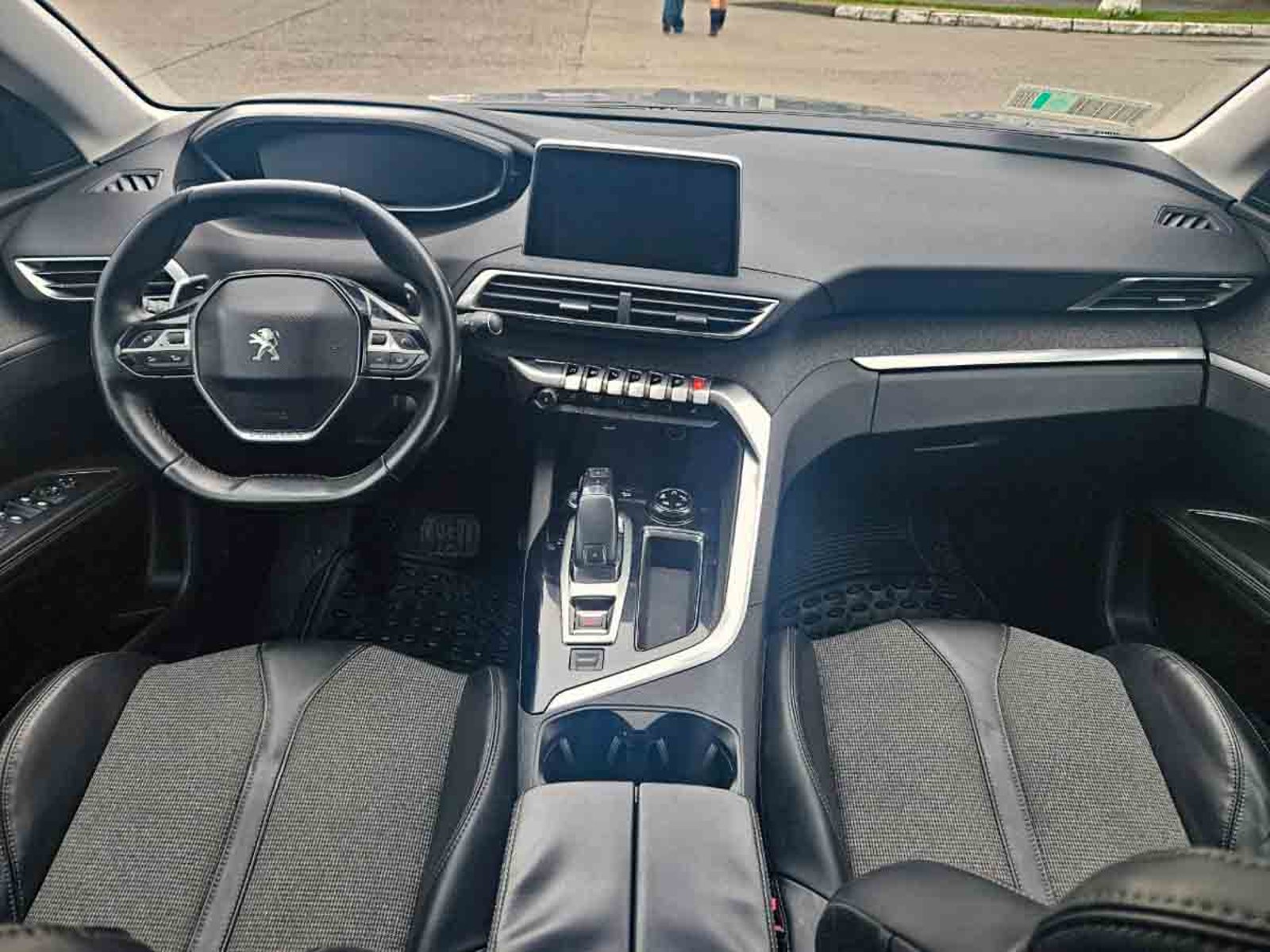 Peugeot 5008 ALLURE 1.6 AUT 2018 - Imagen 8 de 8