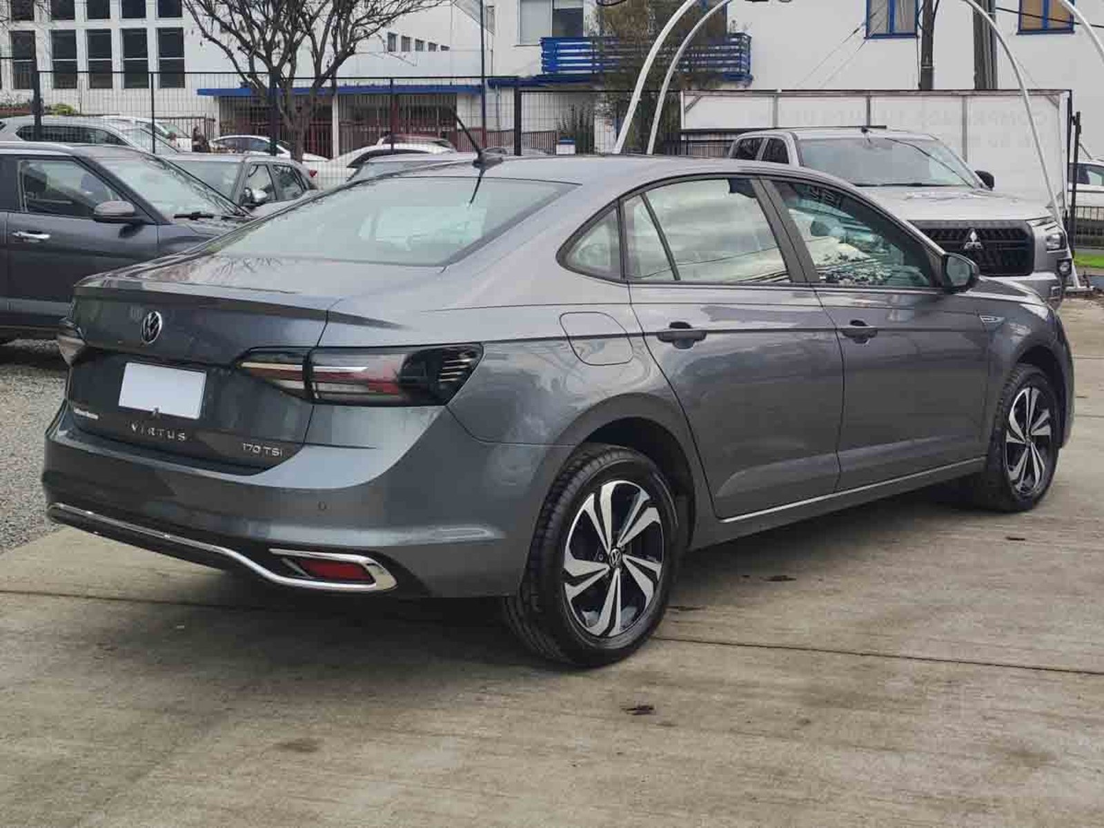 Volkswagen VIRTUS TSI 1.0 AUT 2025 - Foto 4 de 8