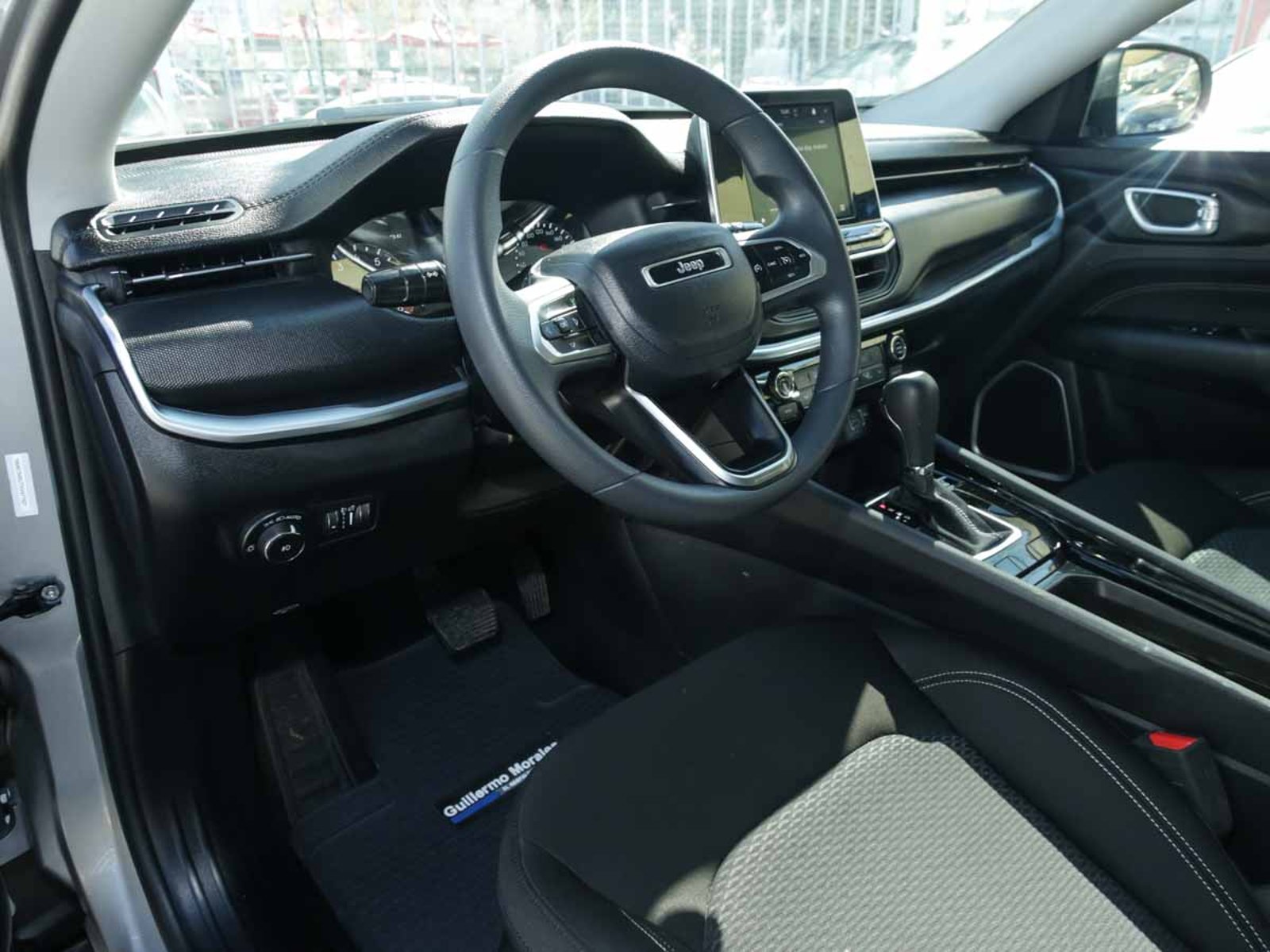 Jeep COMPASS SPORT 1.3 AUT 2026 - Imagen 6 de 8