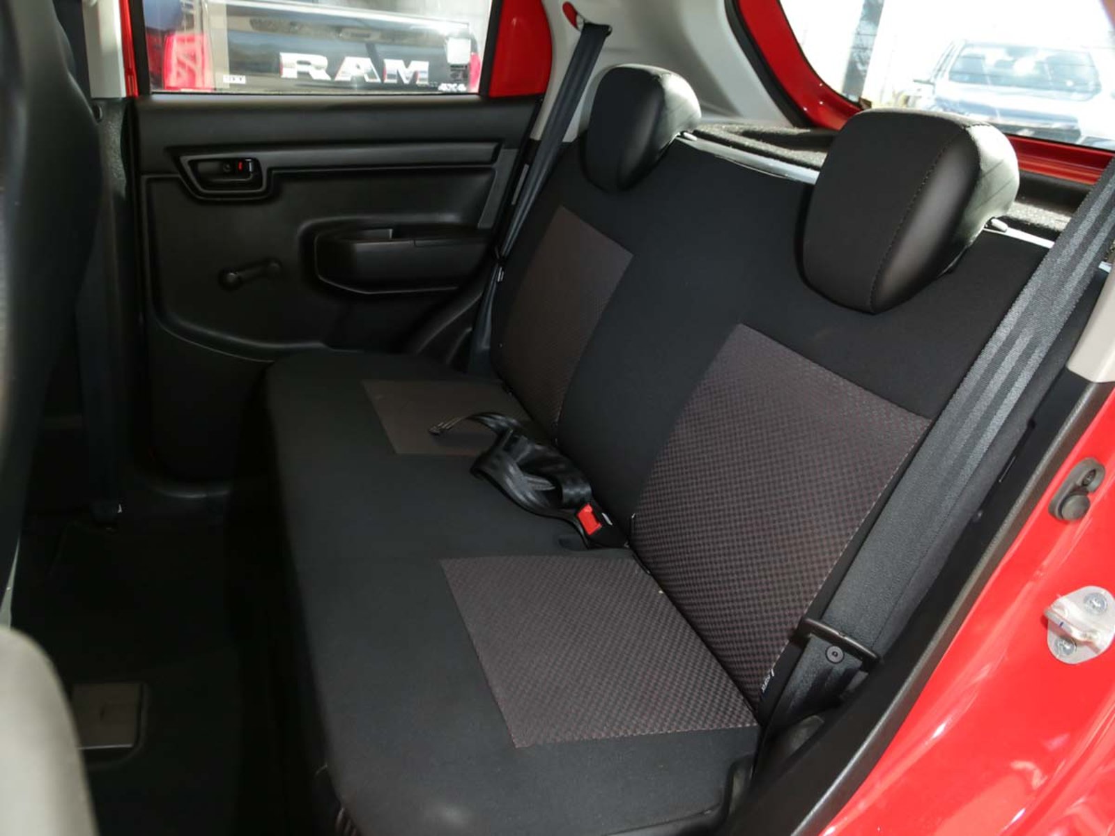 Suzuki S 3 PRESSO HB 1.0 2022 - Imagen 11 de 20
