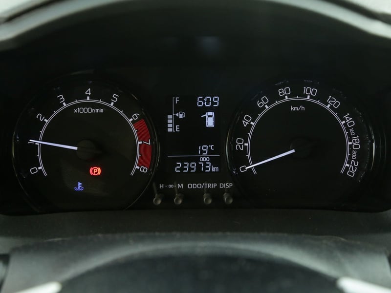 Toyota YARIS 1.5 GLI 2024 - Imagen 5 de 8