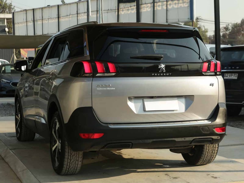 Peugeot 5008 ALLURE 1.6 AUT 2024 - Imagen 3 de 8