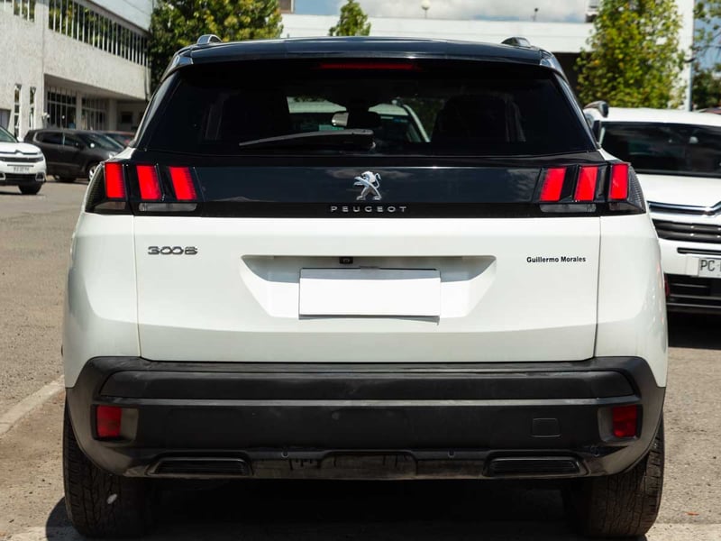 Peugeot 3008 ALLURE PACK BLUEHDI 130 EAT8 2024 - Imagen 5 de 13