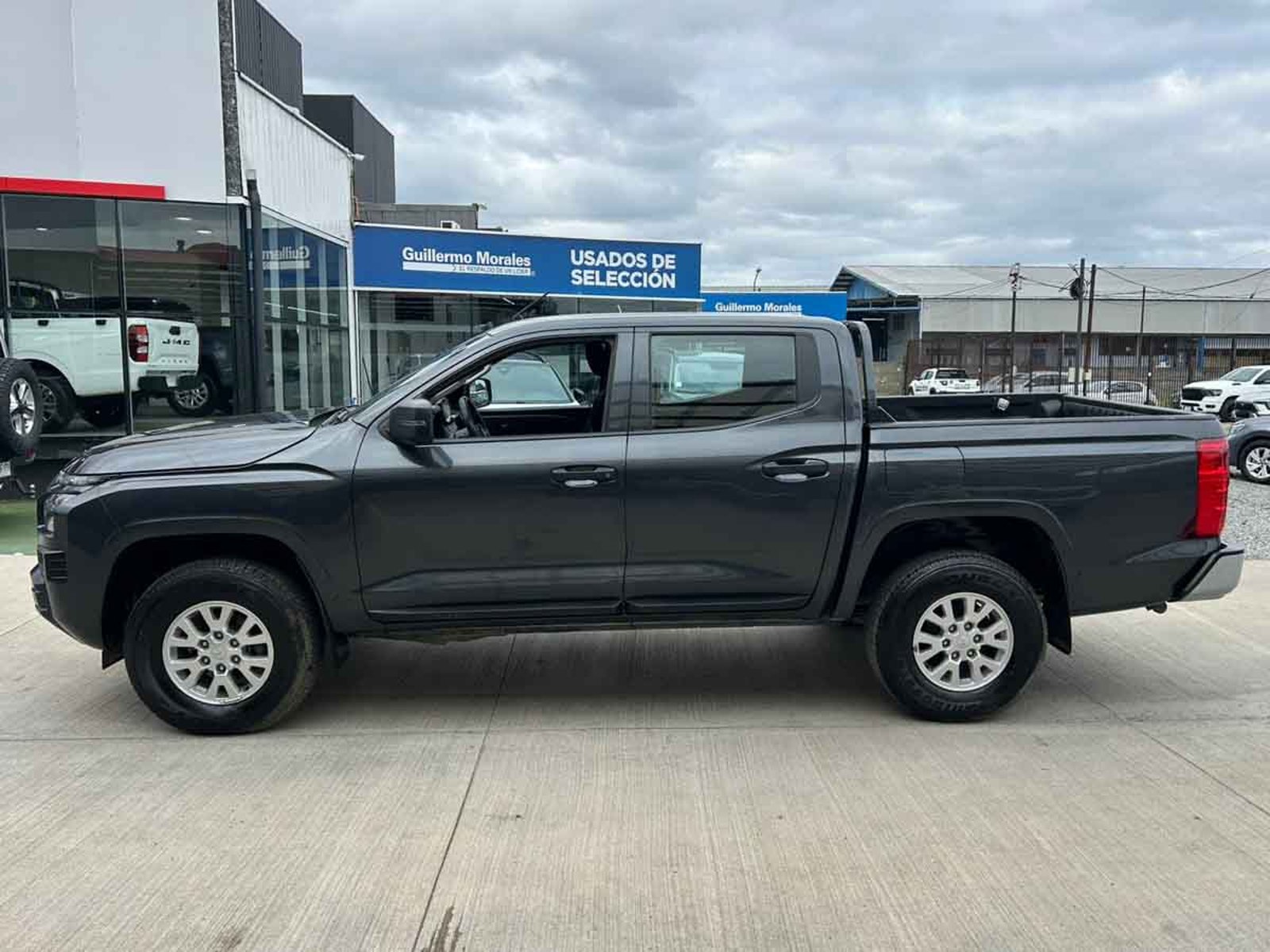 MITSUBISHI NEW L200 KATANA XR E6 (ADAS) 2025 - Imagen 16 de 16