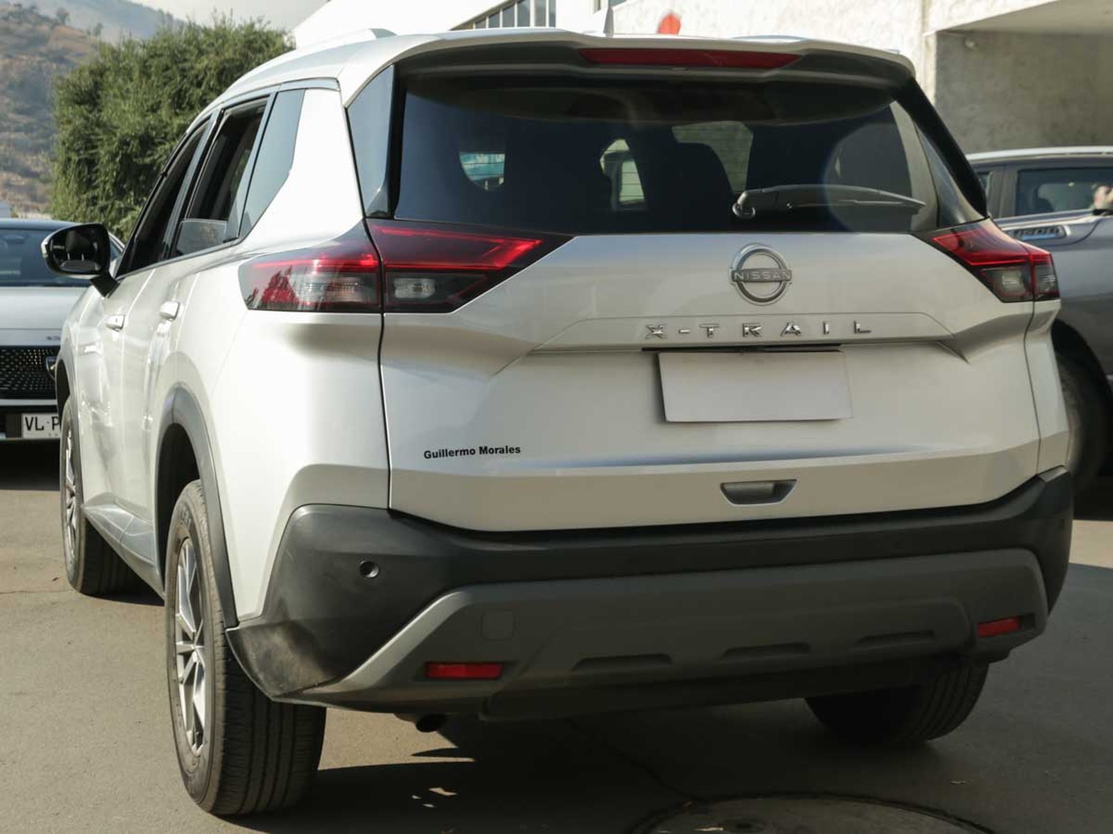 Nissan X TRAIL SENSE 2.5 AUT 2025 - Foto 3 de 8