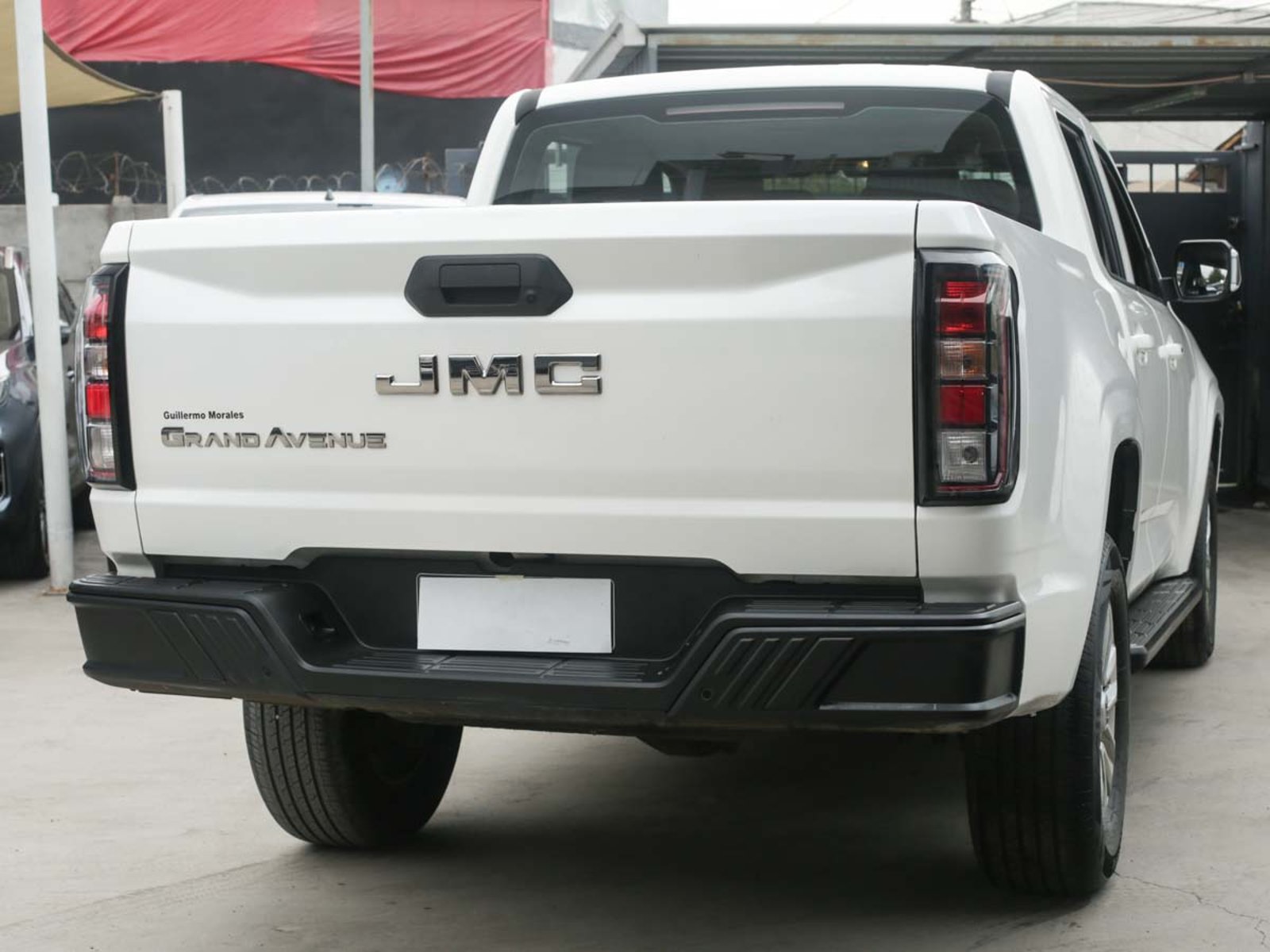 JMC GRAND AVENUE 4X2 AT 2025 - Foto 4 de 8