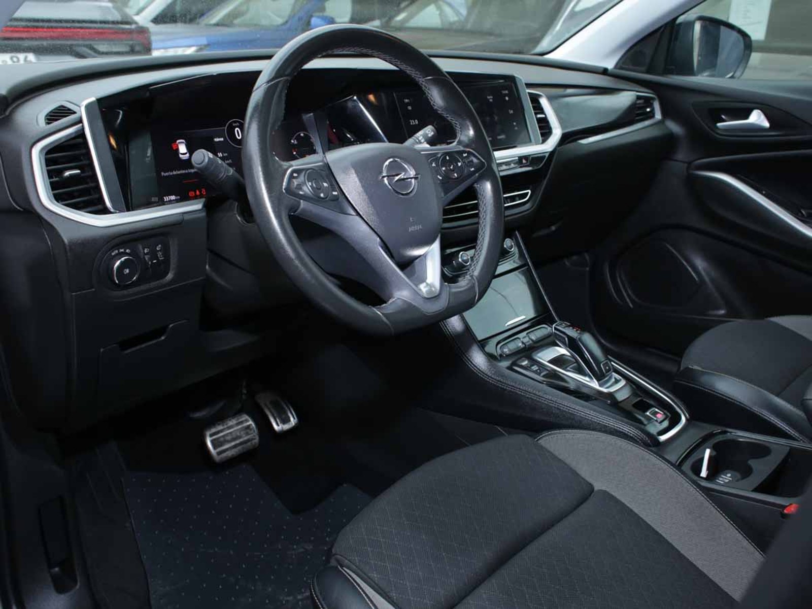 Opel GRANDLAND TD 1.5 AUT 2022 - Imagen 6 de 8