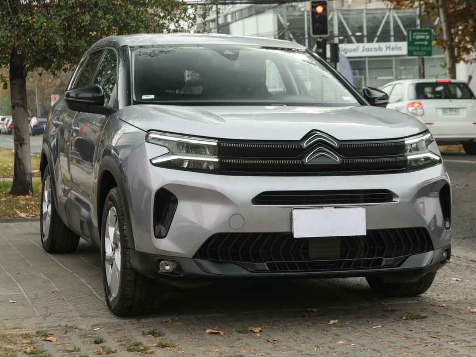 Citroën C5 AIRCROSS HDI 1.5 AUT 2024 - Foto 2 de 8