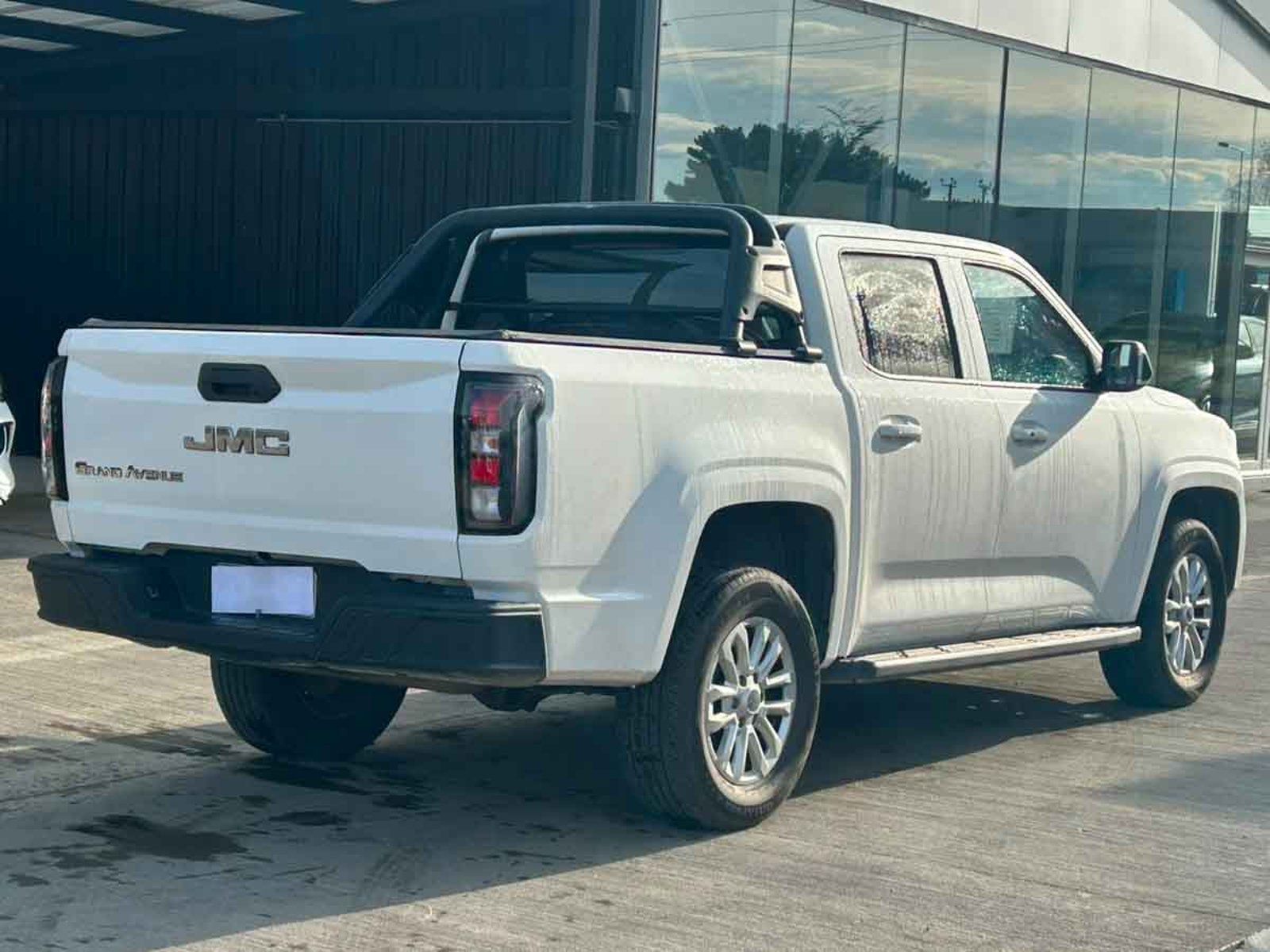 JMC GRAND AVENUE 4X4 AT 2024 - Imagen 4 de 8