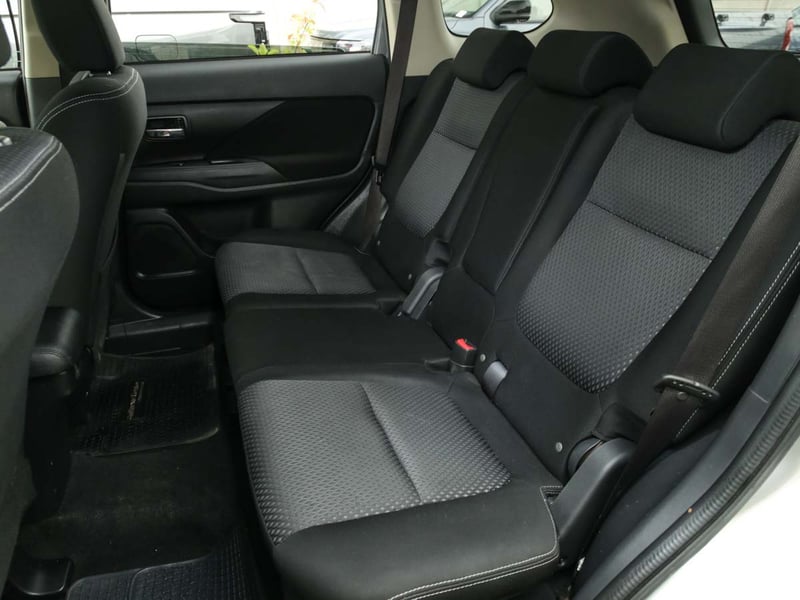 Mitsubishi OUTLANDER 4X2  2.0 MEC 2018 - Imagen 8 de 8