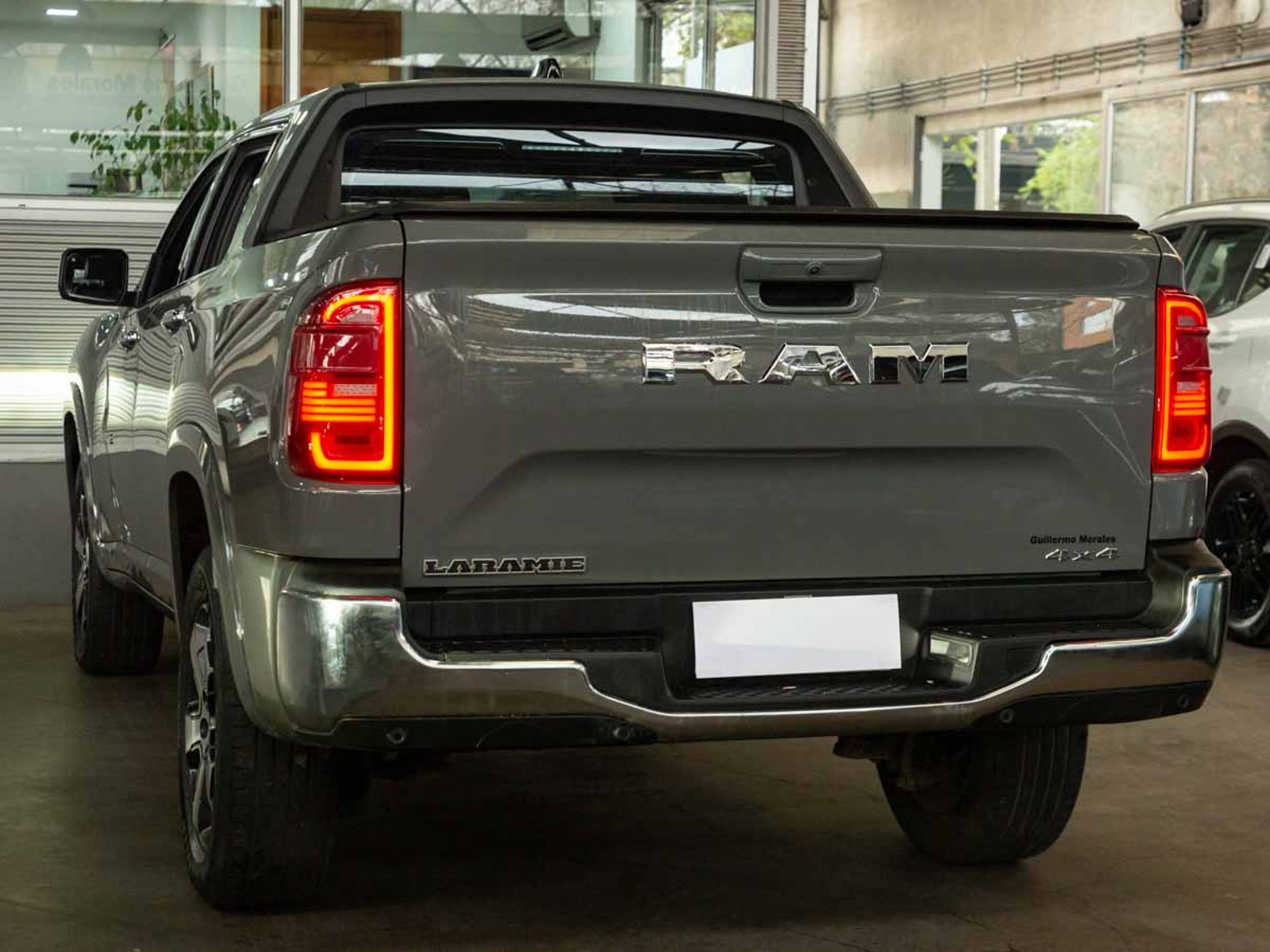 RAM RAMPAGE LARAMIE 2.2 DIESEL 200 HP 4X4 AT 2026 - Foto 3 de 8