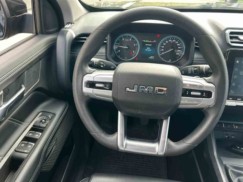 JMC GRAND AVENUE 4X4 MT 2024 - Imagen 14 de 20
