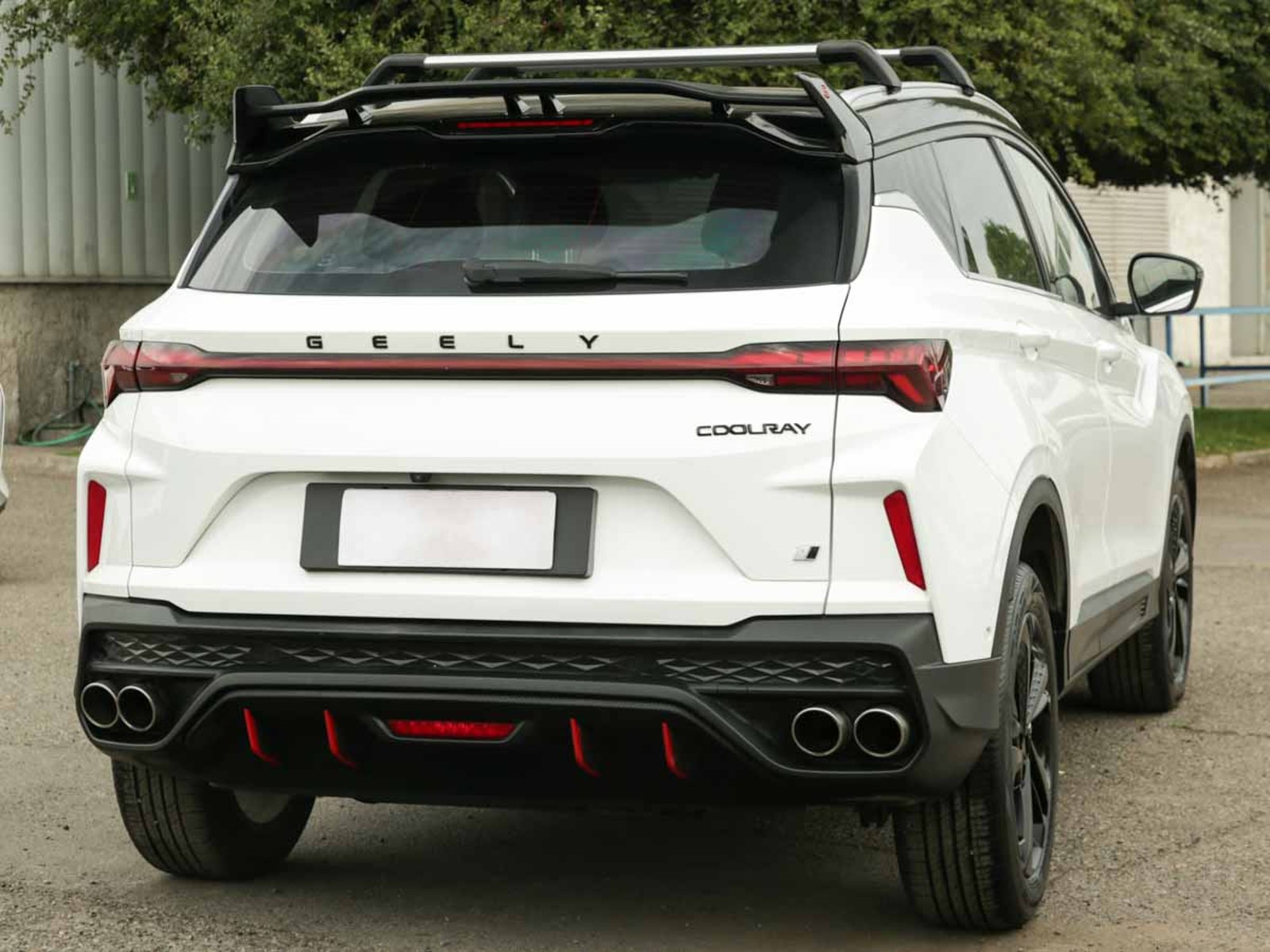 Geely COOLRAY 1.5 AUT 2024 - Foto 4 de 8