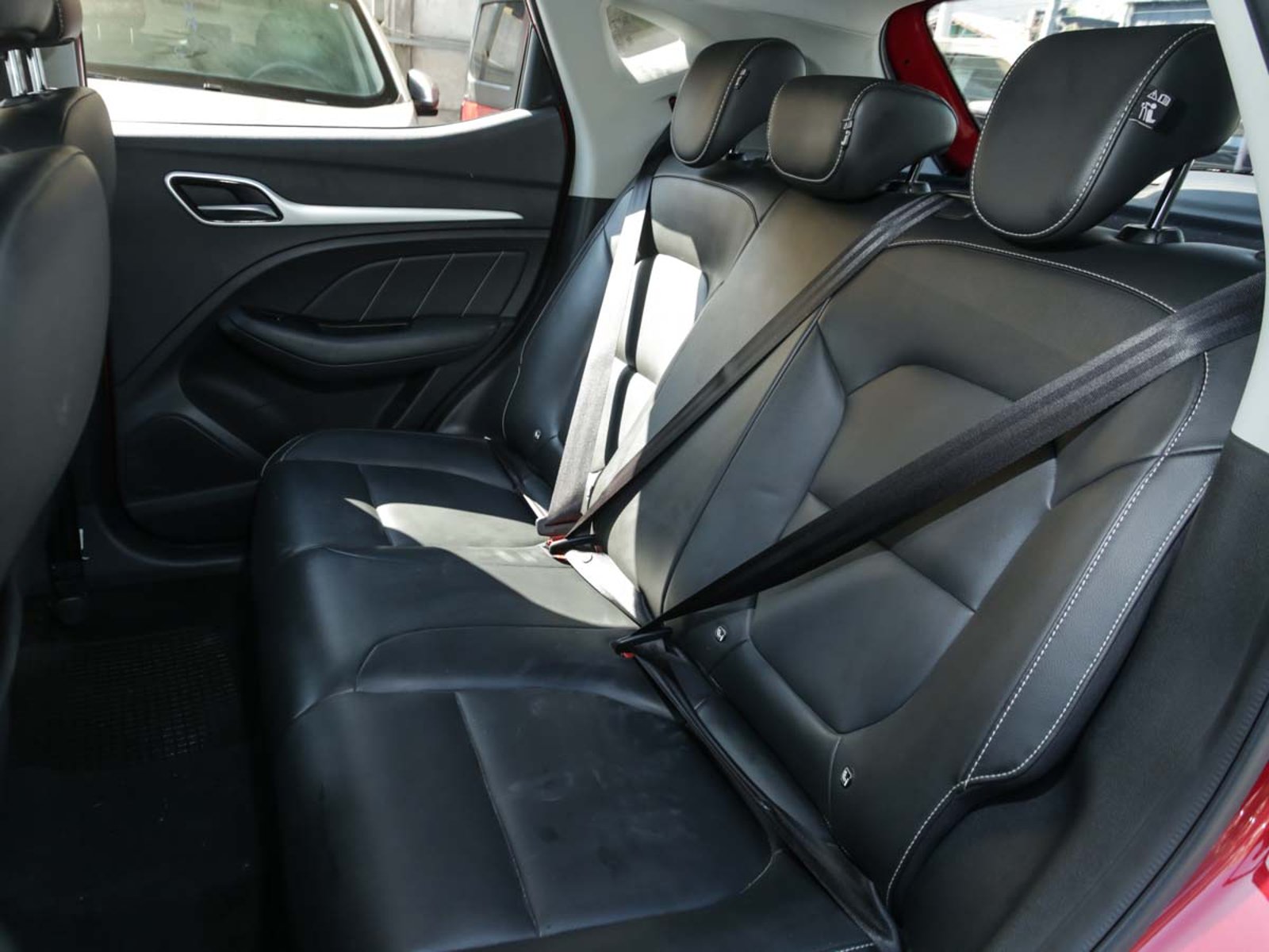 MG MG ZS 1.5 MT COM 2023 - Imagen 11 de 20