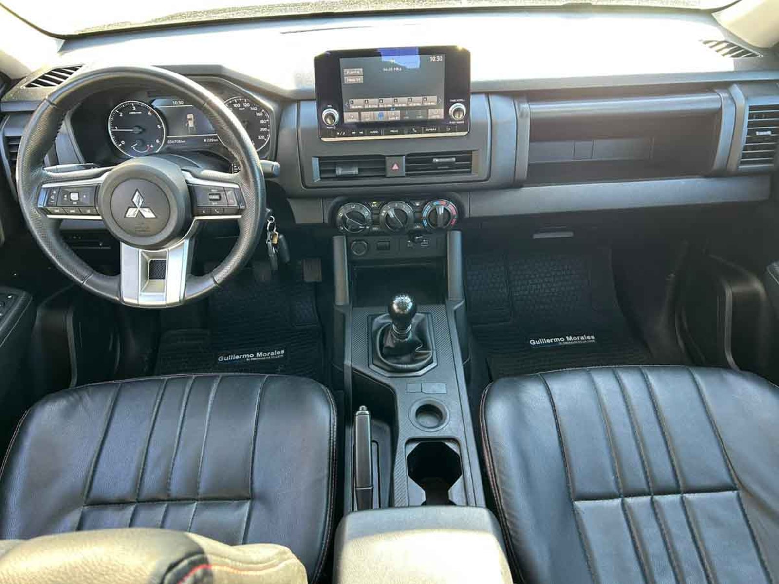 MITSUBISHI NEW L200 WORK XR E6 2025 - Imagen 12 de 16