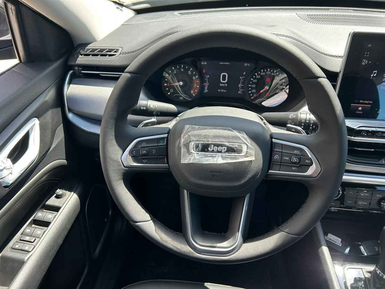 Jeep COMPASS LONGITUDE 4X2 1.3 AUT 2026 - Imagen 14 de 20