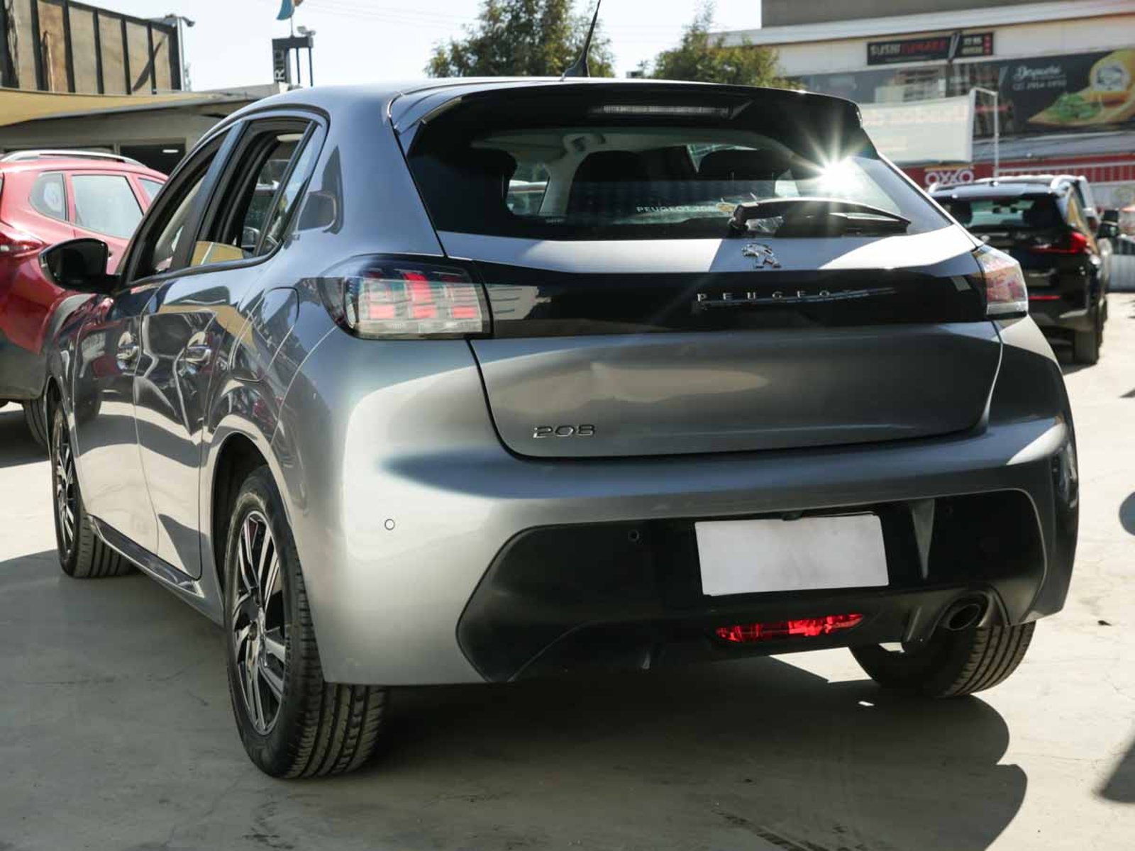 Peugeot 208 BLUE HDI 100 1.5 2021 - Foto 3 de 8