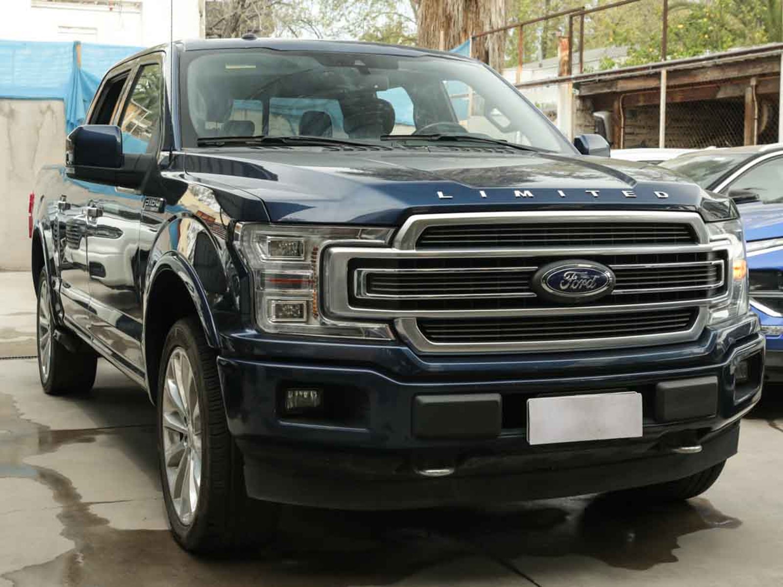 Ford F150 LIMITED ECOBOOST 4X4 3.5 AUT 2019 - Foto 2 de 8