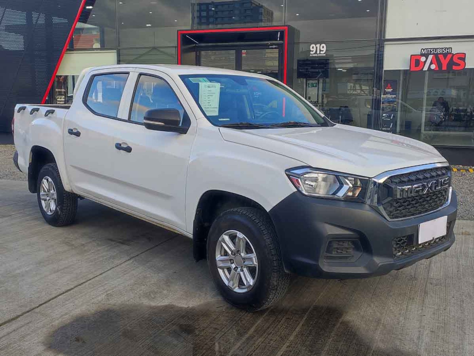 Maxus T60 DCAB 4X4 2.0 MEC. 2024 - Foto 2 de 8