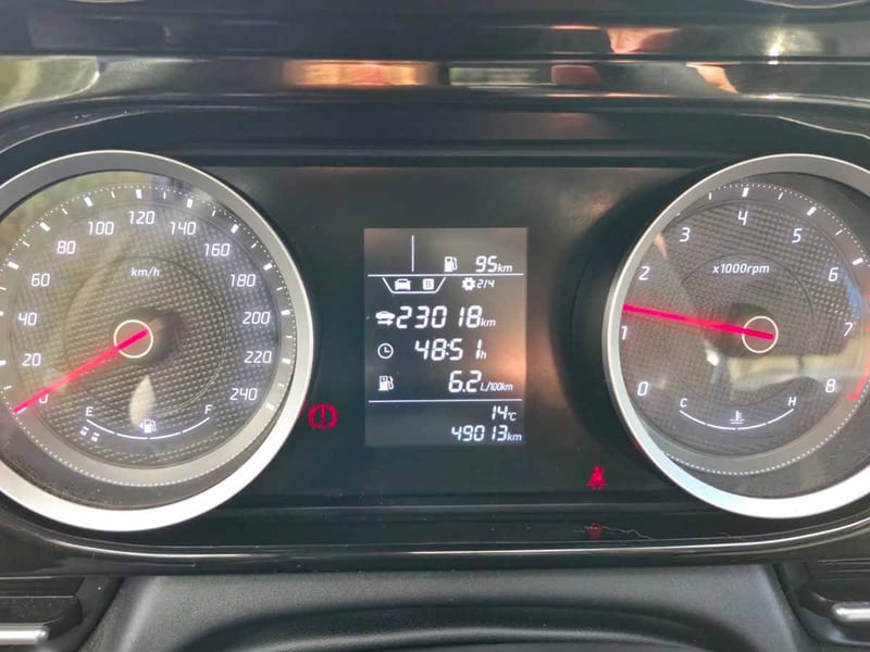 Hyundai ACCENT BN7I MPI 1.5 MT 2025 - Imagen 5 de 8