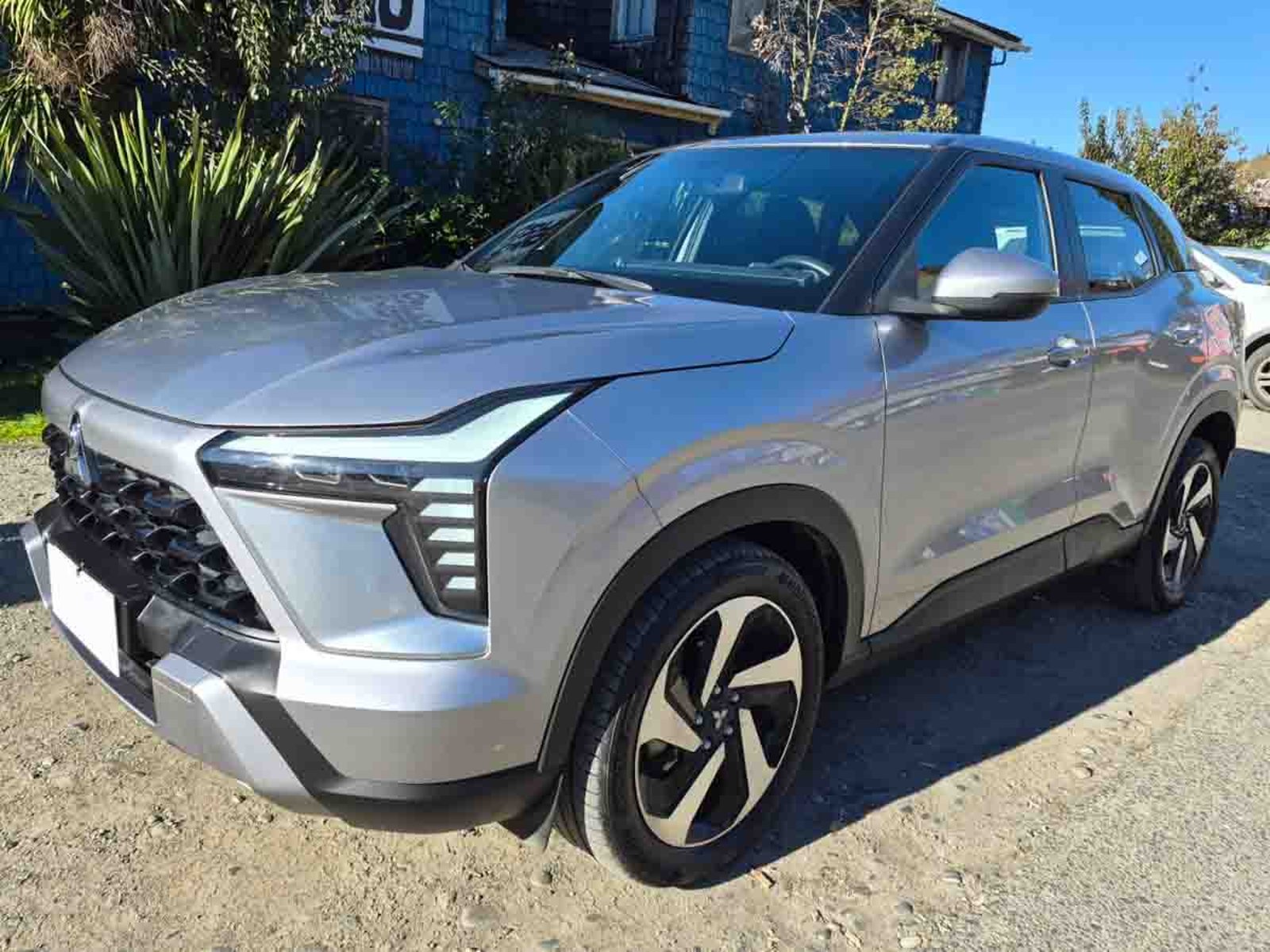 Mitsubishi Outlander 2025