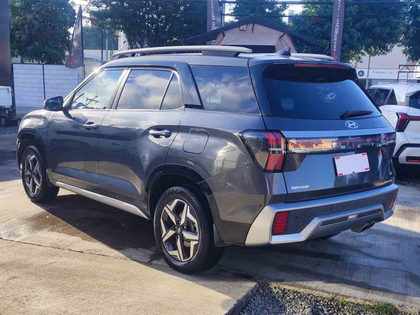 Hyundai CRETA GRAND MPI 2.0 2025 - Foto 3 de 8