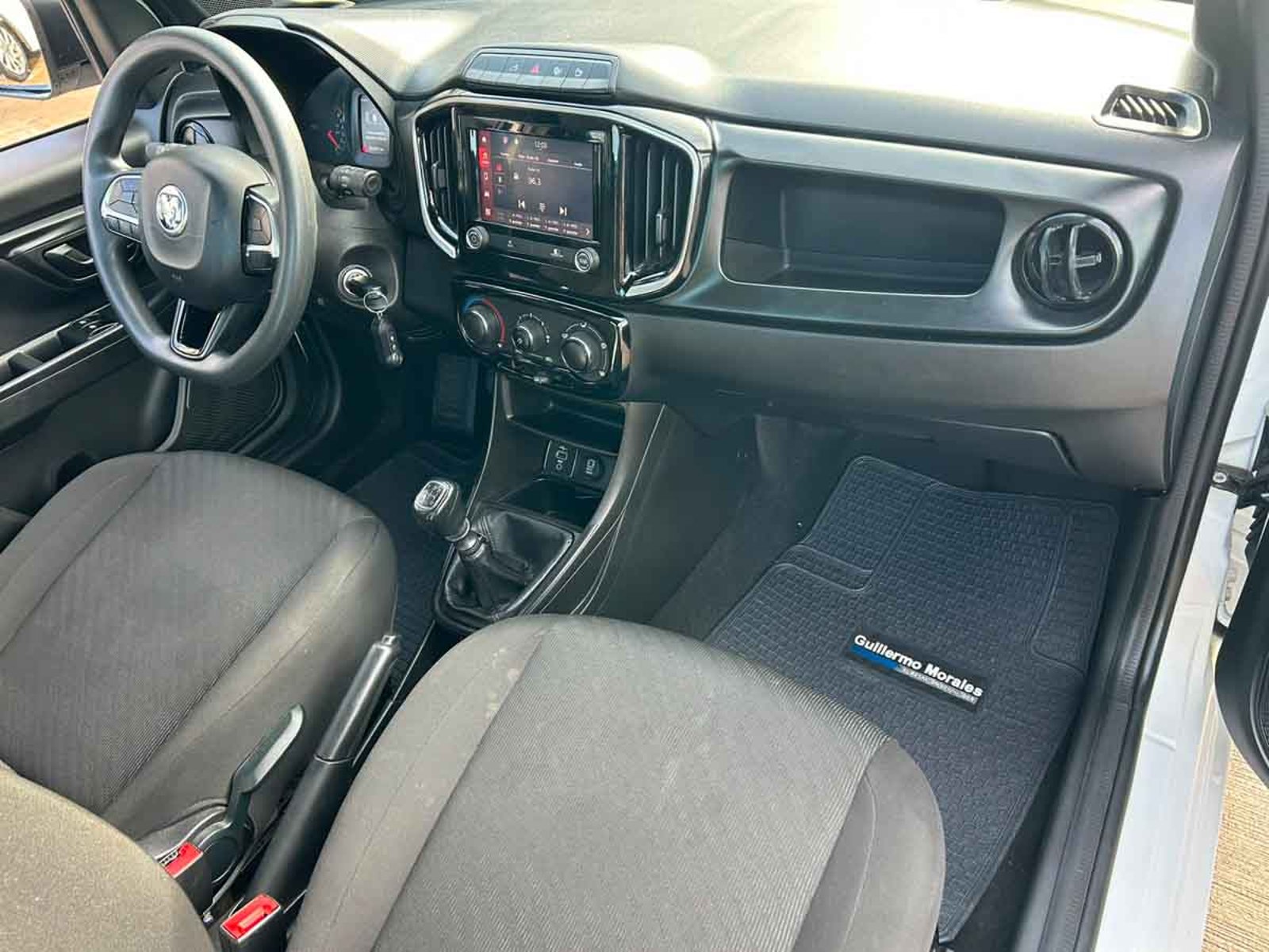 RAM 700 SLT SINGLE CAB 1.3 MT 2025 - Imagen 7 de 8
