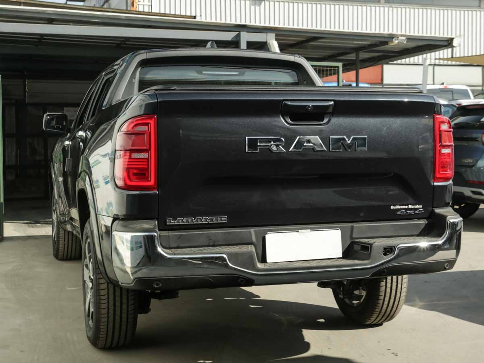 RAM RAMPAGE LARAMIE 2.2 DIESEL 200 HP 4X4 AT 2026 - Imagen 4 de 13